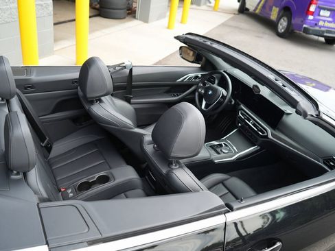 Used 2024 BMW 430i Convertible w/ Convenience Package image 33