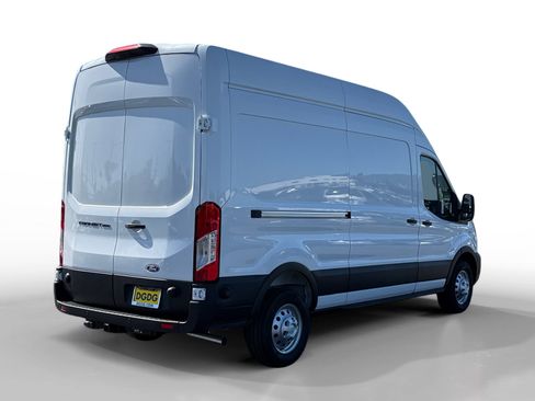 New 2026 Ford Transit 350 148 High Roof RWD image 5