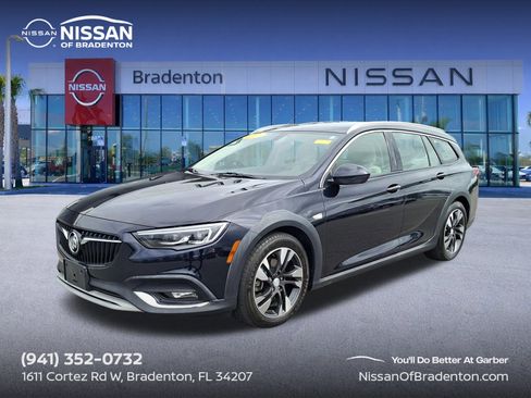 Used 2019 Buick Regal Essence w/ Driver Confidence Package I AWD/4WD image 1