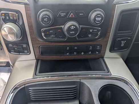 Used 2017 RAM 1500 Laramie w/ Convenience Group AWD/4WD image 22