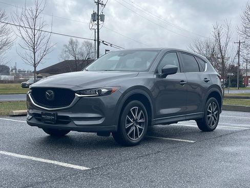 Used 2018 MAZDA CX-5 Touring w/ Preferred Equipment Package image 3