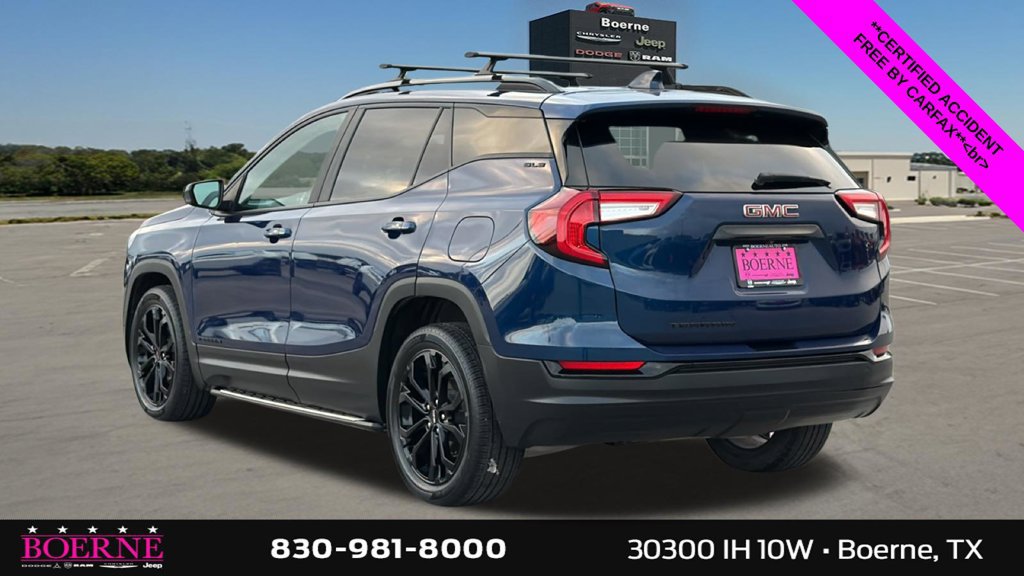 Used 2022 GMC Terrain SLE w/ Driver Convenience Package FWD image 5