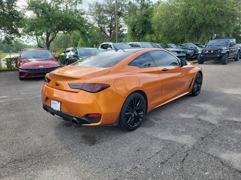 Used 2018 INFINITI Q60 3.0t Luxe w/ Sensory Package 3.0T Luxe AWD/4WD image 2