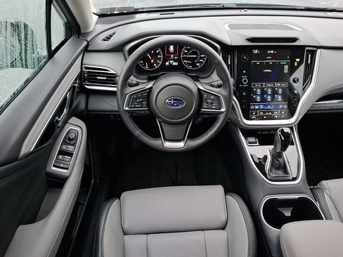 Certified 2025 Subaru Outback Limited image 11