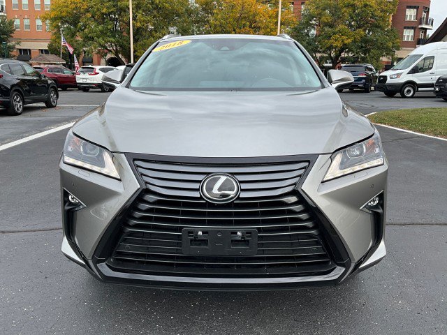 Used 2018 Lexus RX 350L AWD w/ Premium Package image 2