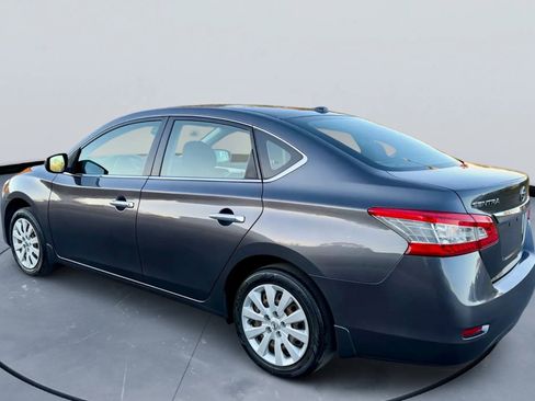 Used 2015 Nissan Sentra SV image 4