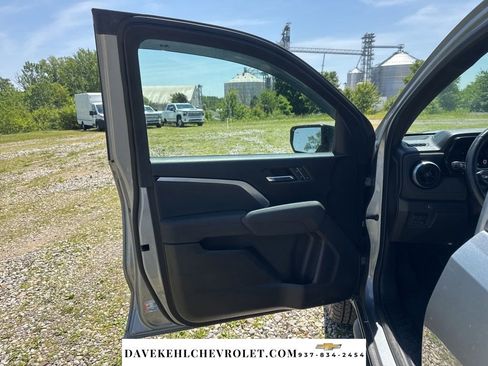 Used 2023 Chevrolet Colorado Z71 w/ Z71 Convenience Package 2 AWD/4WD image 10