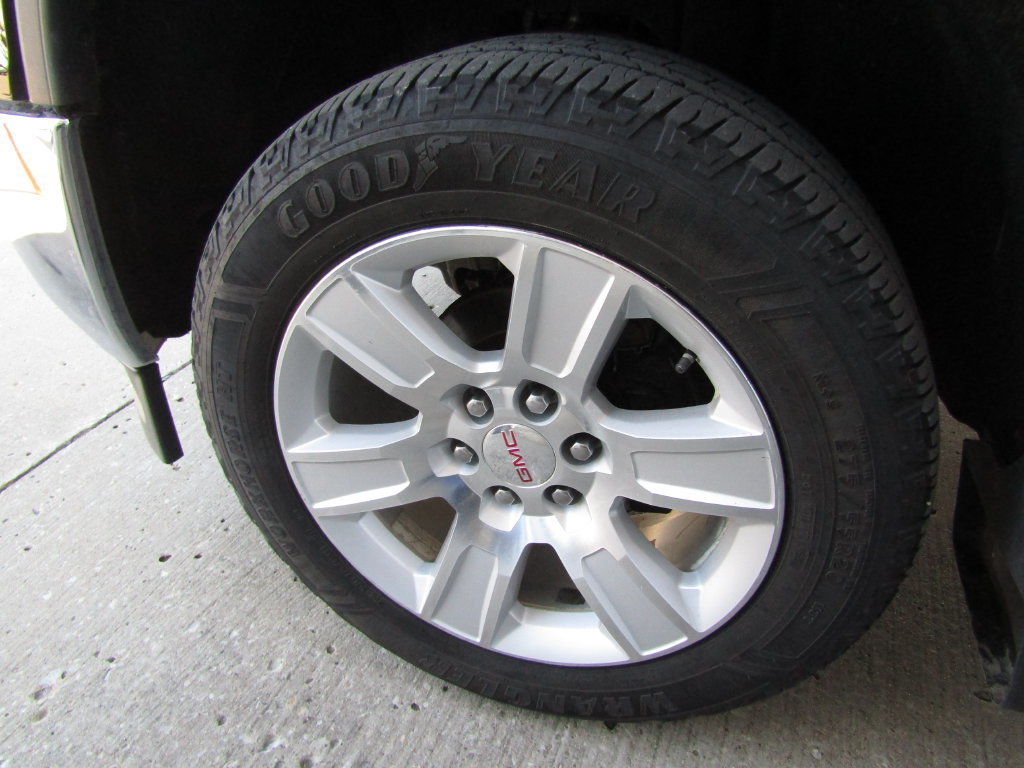 Used 2015 GMC Sierra 1500 SLE w/ SLE Value Package AWD/4WD image 25