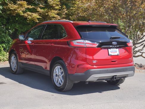 Used 2024 Ford Edge SEL w/ Convenience Package AWD/4WD image 18