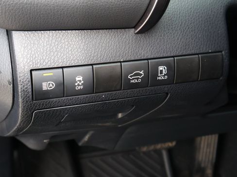 Used 2024 Toyota Camry SE image 24