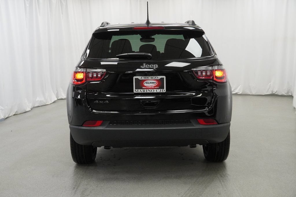 New 2026 Jeep Compass Latitude AWD/4WD image 11