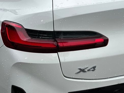 Used 2023 BMW X4 xDrive30i w/ M Sport Package AWD/4WD image 19