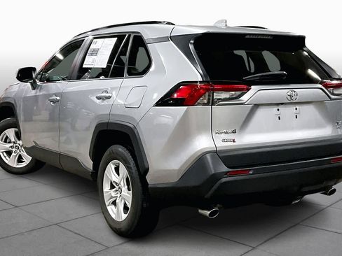 Used 2019 Toyota RAV4 XLE image 11