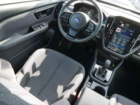 Certified 2025 Subaru Forester Premium AWD/4WD image 9