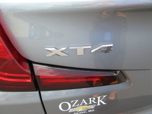 Certified 2024 Cadillac XT4 Luxury w/ Cold Weather Package FWD image 12