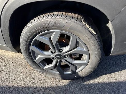 Used 2025 Kia Seltos LX AWD/4WD image 5