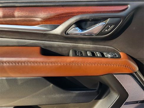 Used 2024 GMC Yukon Denali Ultimate w/ LPO, Floor Liner Package image 24