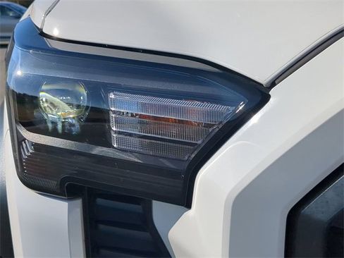 Used 2024 Toyota Tacoma TRD Off-Road image 7