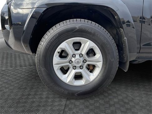Used 2023 Toyota 4Runner SR5 Premium image 14