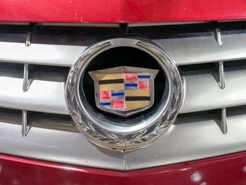 Used 2005 Cadillac XLR RWD image 35