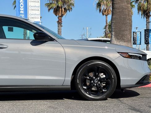 Certified 2025 Honda Accord SE image 33