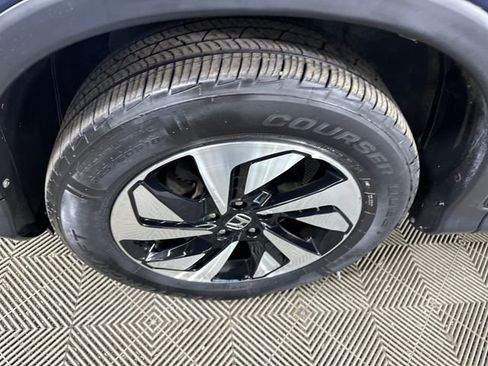 Used 2016 Honda CR-V Touring image 10