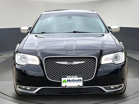 Used 2017 Chrysler 300 C AWD/4WD image 2