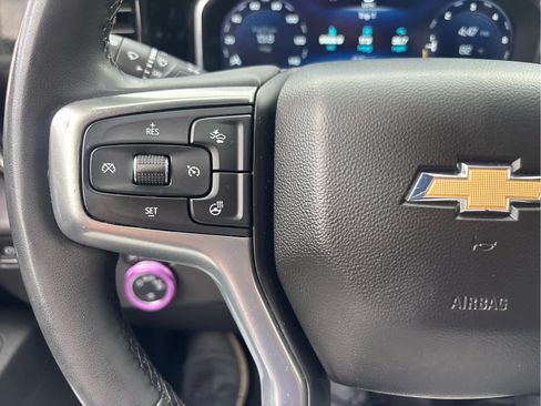 Used 2023 Chevrolet Silverado 1500 LT AWD/4WD image 42