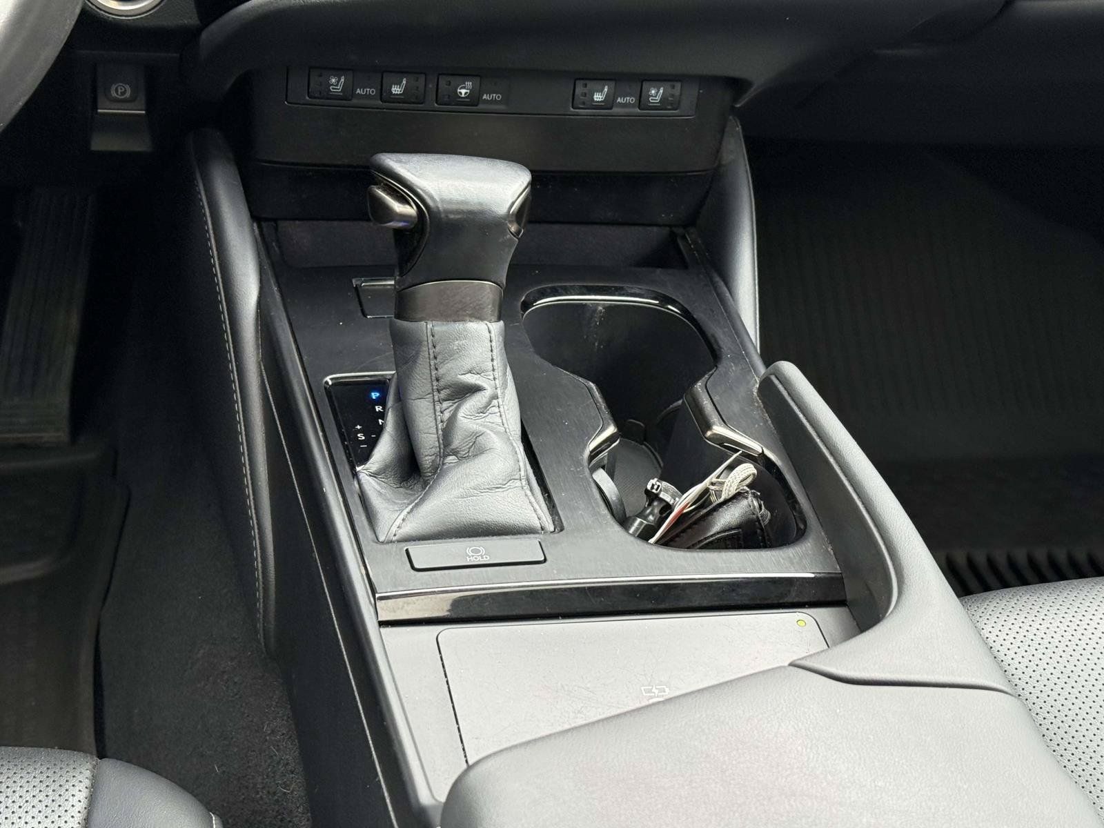 Used 2023 Lexus ES 350 w/ Premium Package FWD image 19