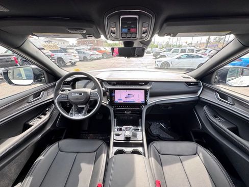 New 2026 Jeep Grand Cherokee Limited AWD/4WD image 10