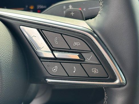 Certified 2025 Buick Enclave Preferred image 21