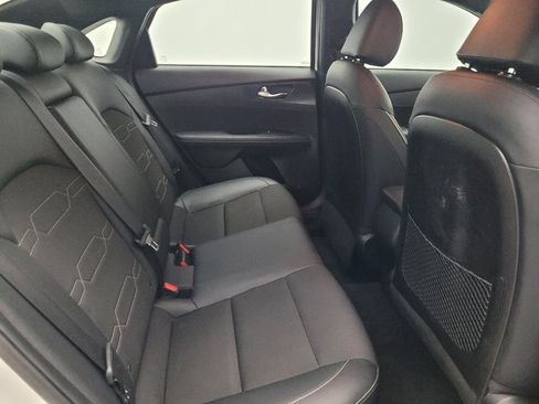 Used 2023 Kia Forte GT-Line FWD image 19