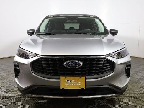 Certified 2023 Ford Escape Active AWD/4WD image 3