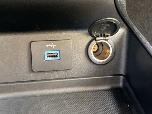 Used 2018 Ford Fusion S image 27