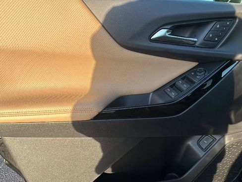 New 2026 Chevrolet Equinox ACTIV w/ Convenience Package III image 14