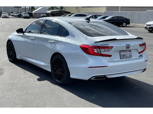 Used 2021 Honda Accord Sport image 3