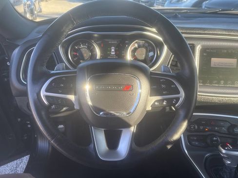 Used 2016 Dodge Challenger SXT Plus image 14