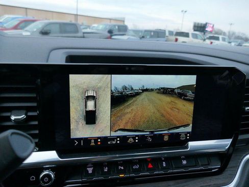 New 2026 GMC Sierra 3500 SLT w/ SLT Premium Package image 24