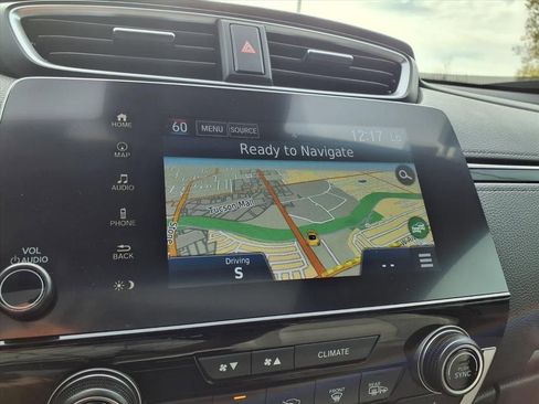 Used 2022 Honda CR-V Touring image 6