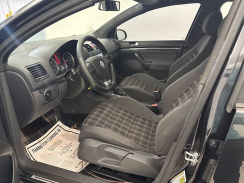 Used 2008 Volkswagen GTI 4-Door FWD image 9