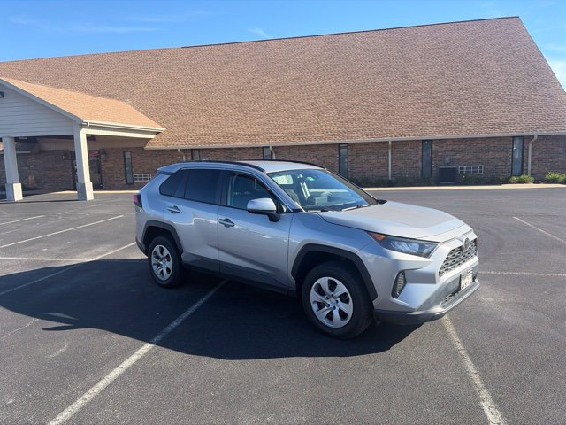 Used 2019 Toyota RAV4 LE AWD/4WD image 7
