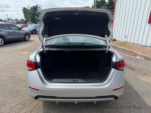 Used 2020 Nissan Sentra SV FWD image 27