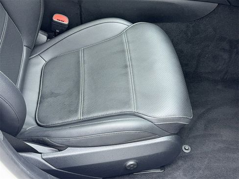 Used 2024 Mercedes-Benz C 300 Sedan image 51