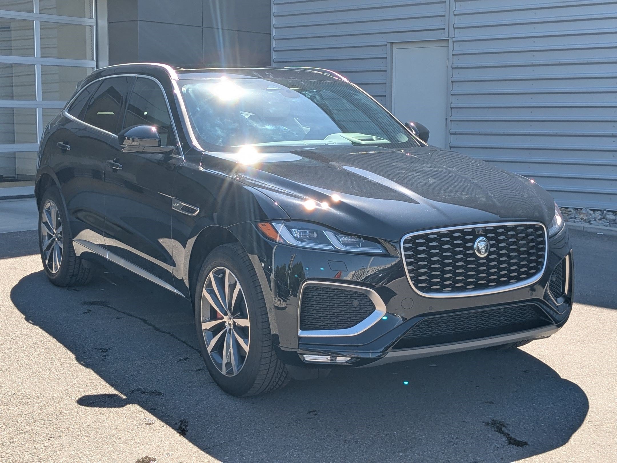New 2026 Jaguar F-PACE R-Dynamic S AWD/4WD image 3