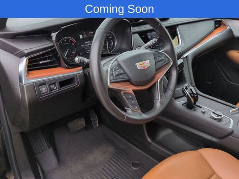 Used 2023 Cadillac XT5 Premium Luxury w/ LPO, Floor Liner Package AWD/4WD image 2