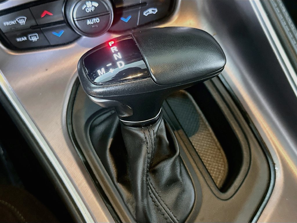 Used 2022 Dodge Challenger R/T Scat Pack RWD image 32