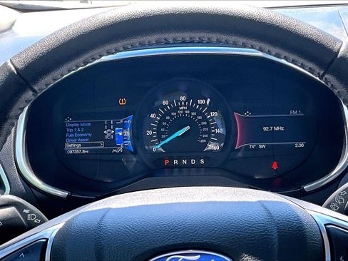 Used 2019 Ford Edge Titanium w/ Equipment Group 301A FWD image 21
