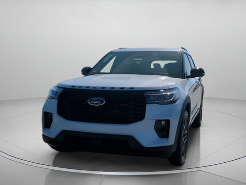 New 2026 Ford Explorer ST-Line RWD image 10
