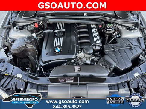 Used 2011 BMW 328i Convertible image 24