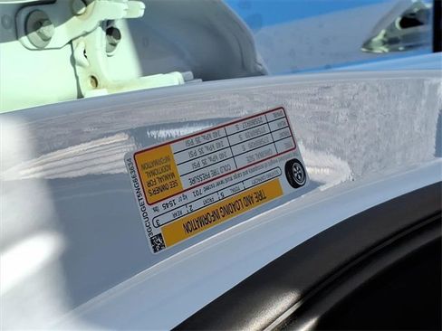 Used 2022 Chevrolet Silverado 1500 LTZ w/ Technology Package image 30